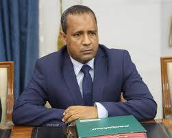 وزير التجهيز والنقل الموريتاني يعقد اجتماعا مع المدير العام للأكاديمية العربية للعلوم والتكنولوجيا والنقل البحري