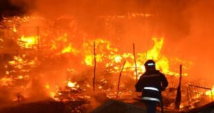 خطير: حريق مهول يضرب مصنع الصبغة في بوضروة +صور
