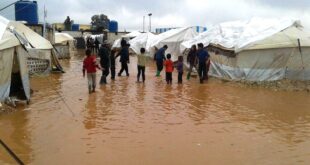 منكوبو زلزال ميلة يتعرضون لصدمة جديدة بغرق خيامهم بعد الأمطار التي عرفتها الجزائر + فيديو