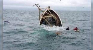 الحماية المدنية ... غرق سفينة صيد على مستوى الصابلات و فقدان 3 بحارة