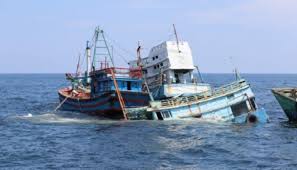 محزن: فقدان قارب للصيد بعرض البحر و على متنه شخصين