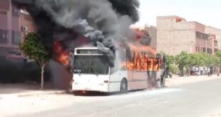 حريق يندلع في حافلة 'ألزا' بمراكش نتيجة التهالك والجدل يُثار حول جودة أسطول الشركة