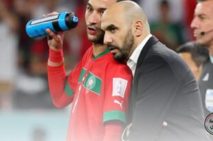 المفاجأة الكبرى..لاعبان بارزان خـــارج حِسابات الركـراكي في مُواجهتي ليبيريا و بوركينافـاسو