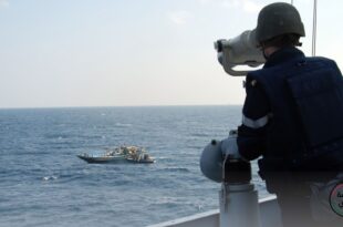 عملية بحث وإنقاذ ناجحة..البحرية الملكية تنقذ عشرات المهاجرين في عرض البحر من بينهم قاصرين