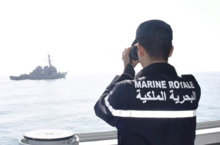 عمل بطولي: بحرية المغرب تنقذ 59 مهاجرًا من خطر الغرق قبالة سواحل طانطان