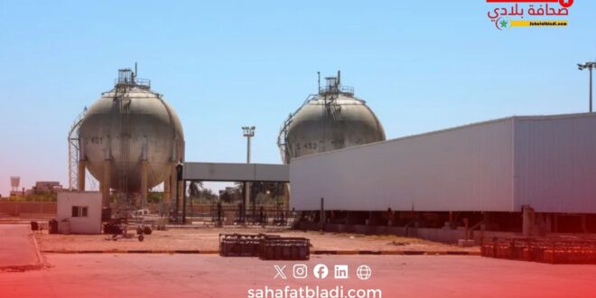 حالة طوارئ بأكبر مصفاة نفط في ليبيا بعد اندلاع اشتباكات قرب منشأة الزاوية